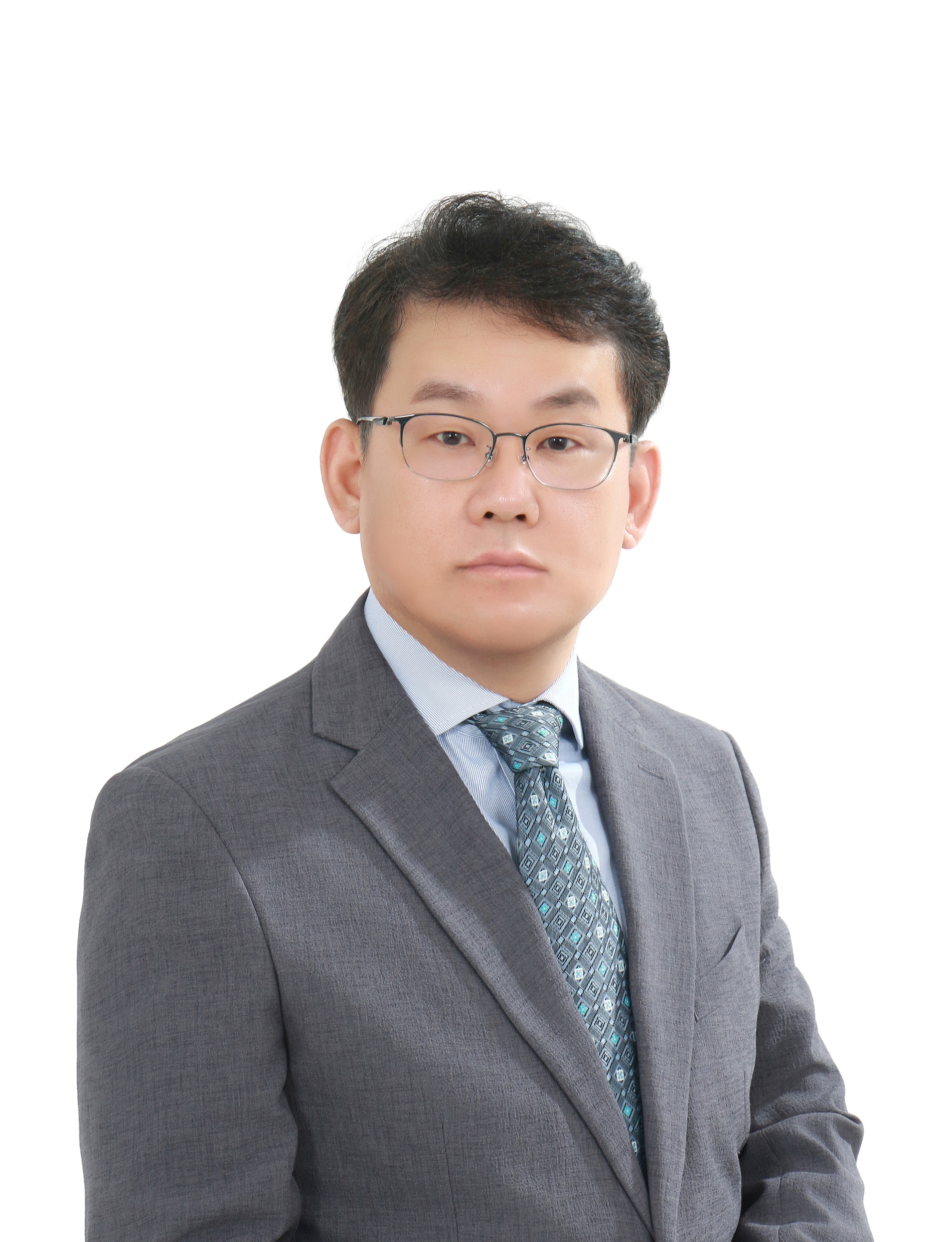 정호영 선임심사원